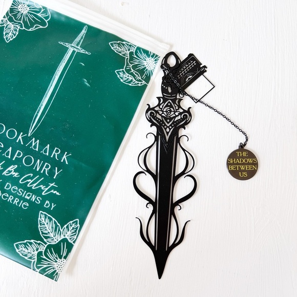 Shadows Between Us black Sword Bookmark Bookish Box Weaponry - Picture 1 of 2